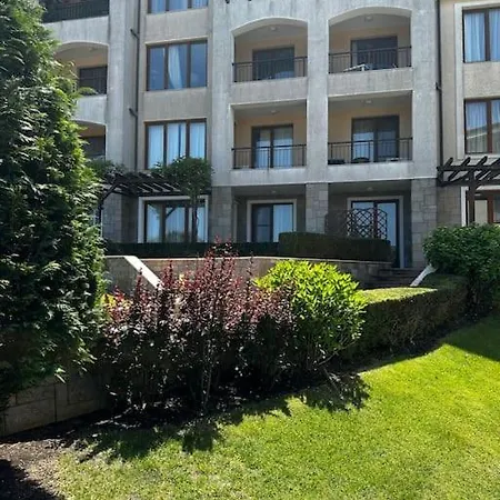 In Paradise View Complex Daire